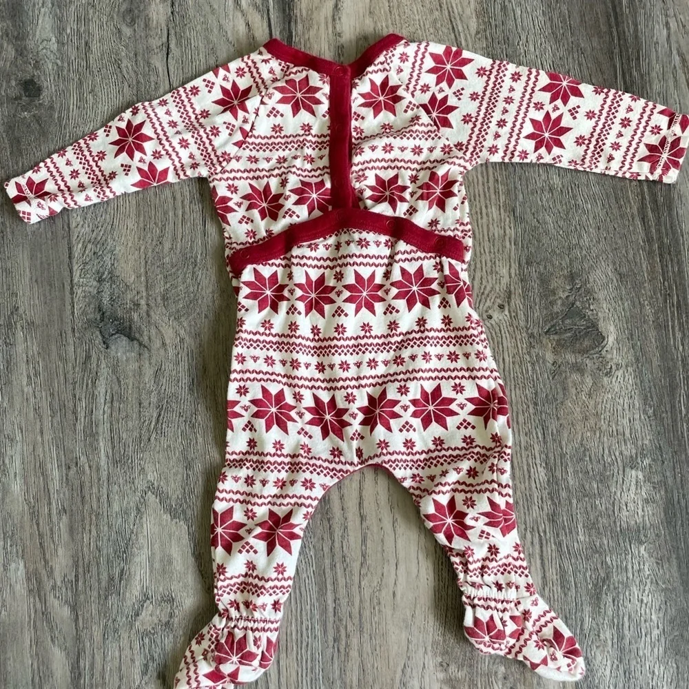 Burt's Bees Baby Red and White Holiday Snowflake Footie